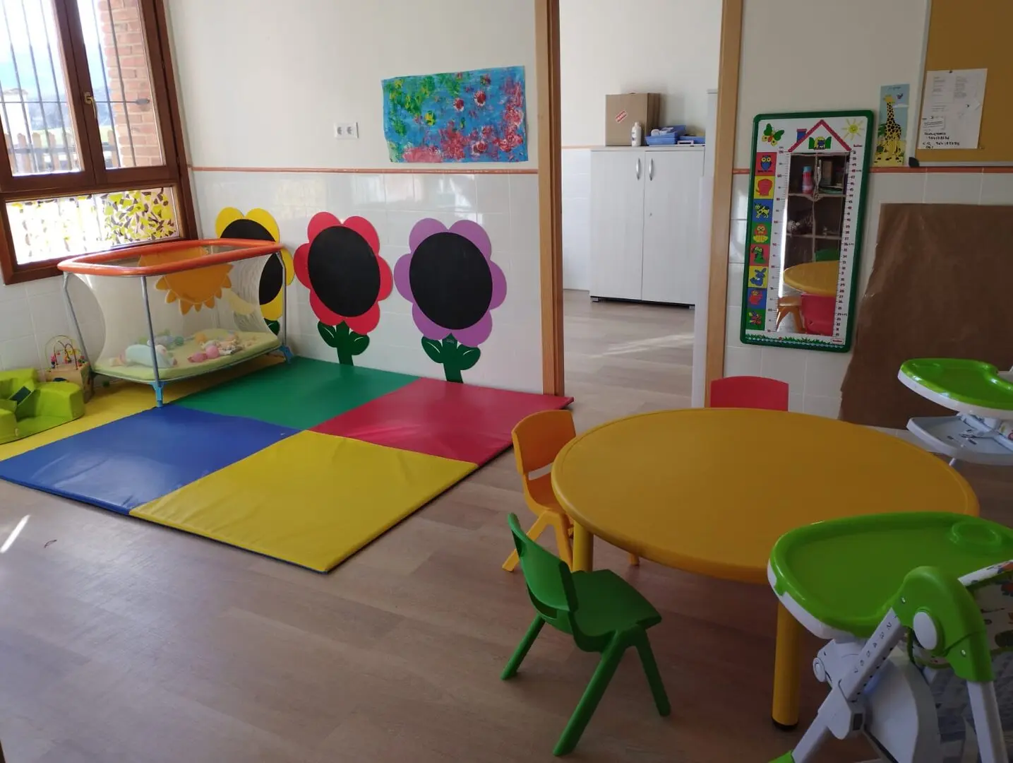 Aragón deja en manos de los ayuntamientos la continuidad de las aulas de 2 años tras el fin de los fondos europeos